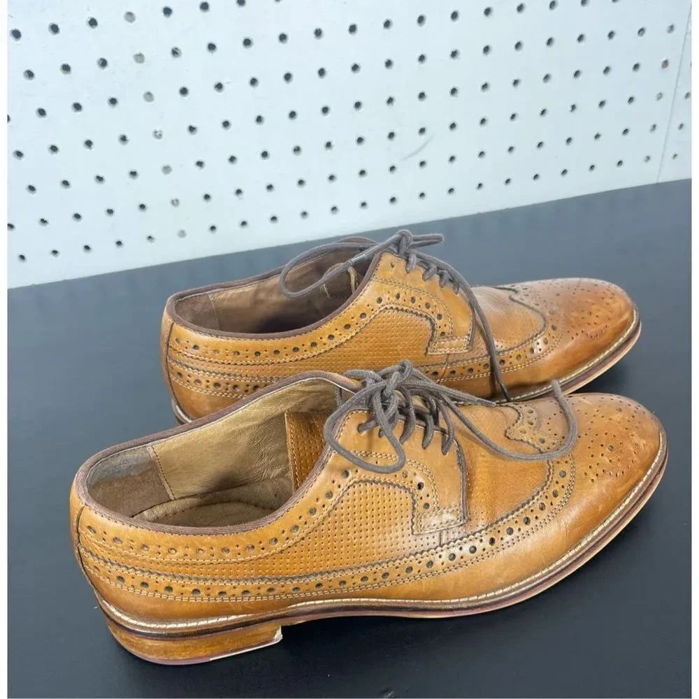 Johnston & Murphy Oxford wingtip dress shoes